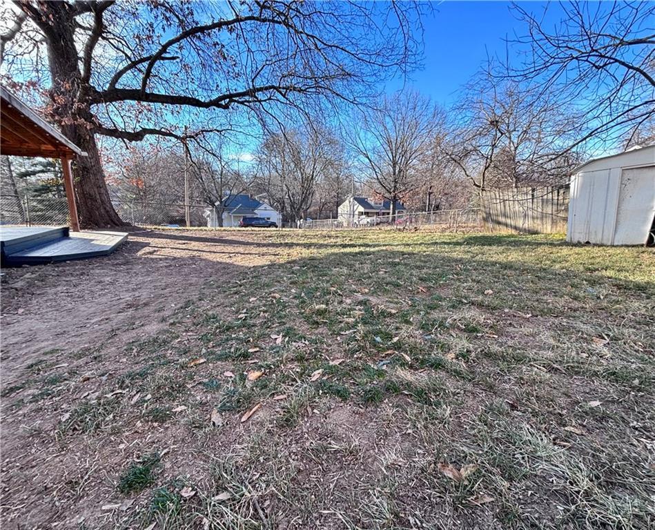 4011 N Bellefontaine Avenue — photo 37