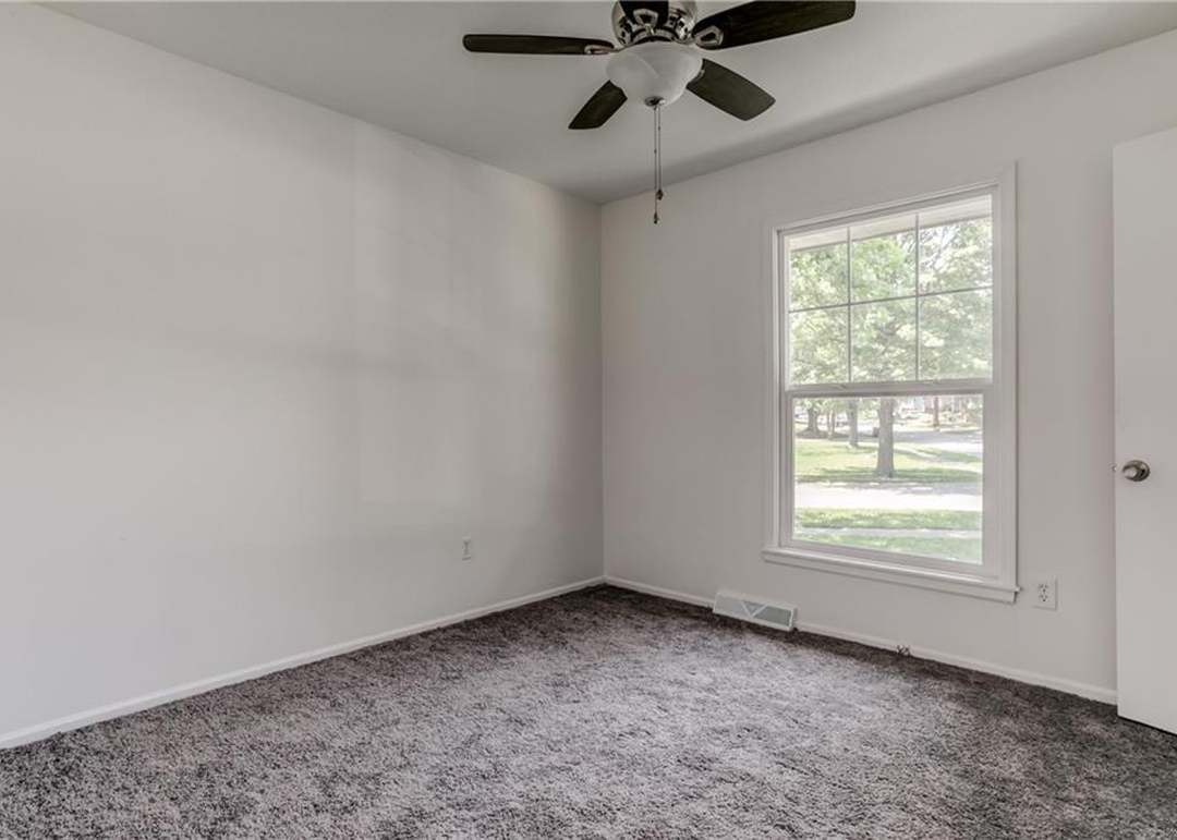 8800 E 89th Terrace — photo 7