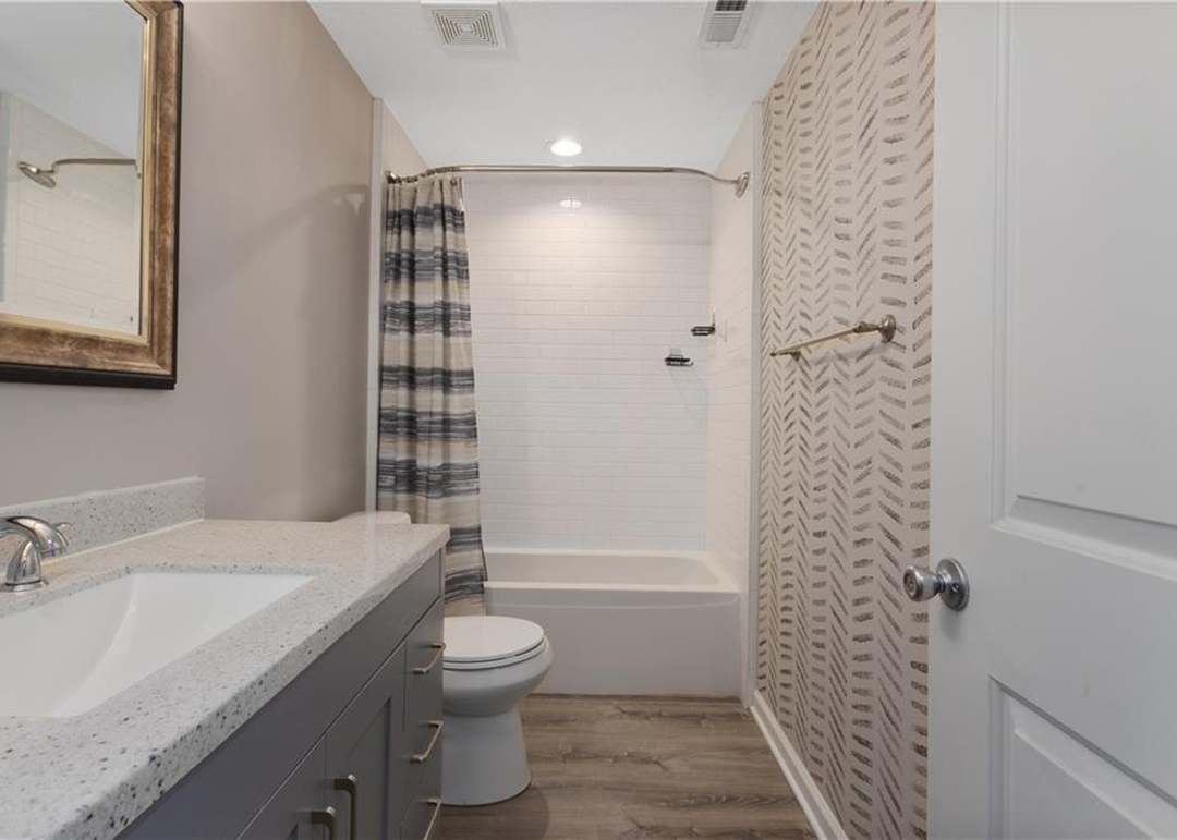 1220 NE 45th Place — photo 14