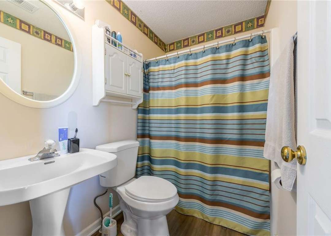 9304 N KENWOOD Avenue — photo 32