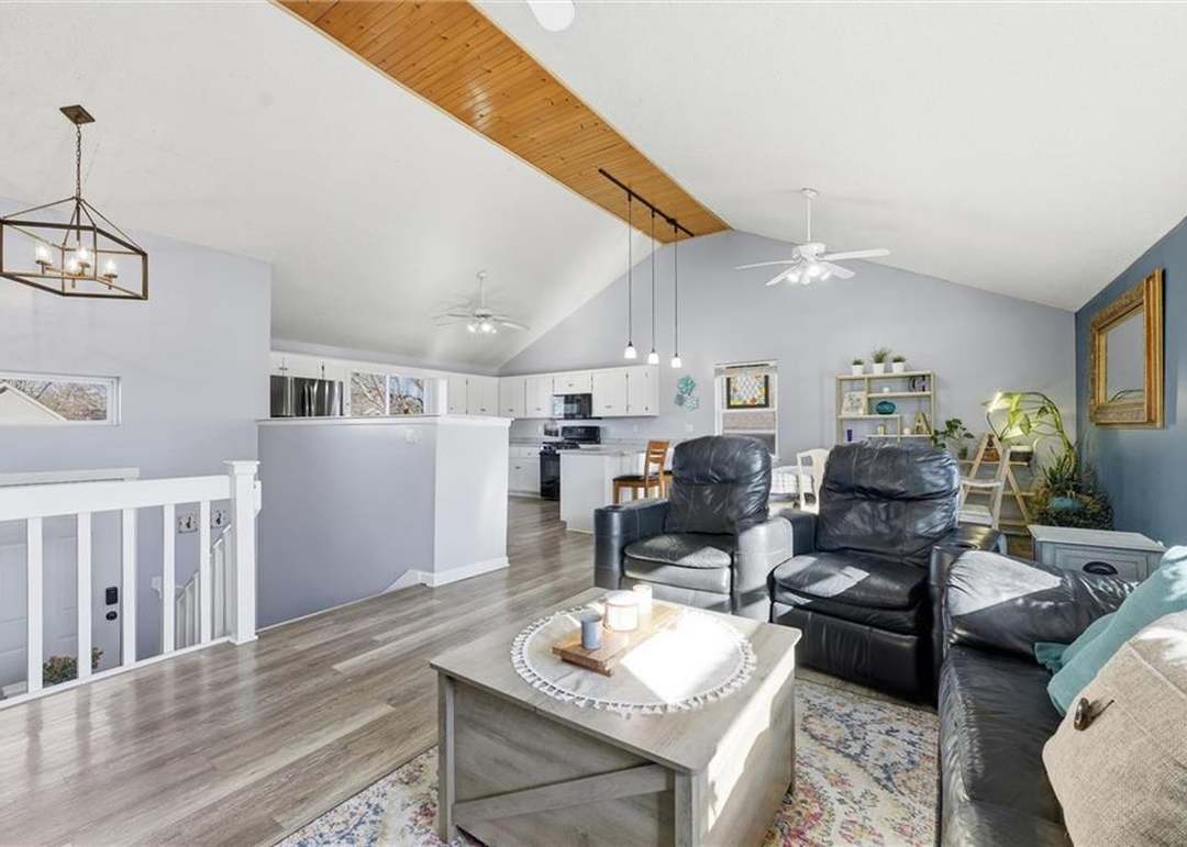 709 Feldspar Street — photo 15