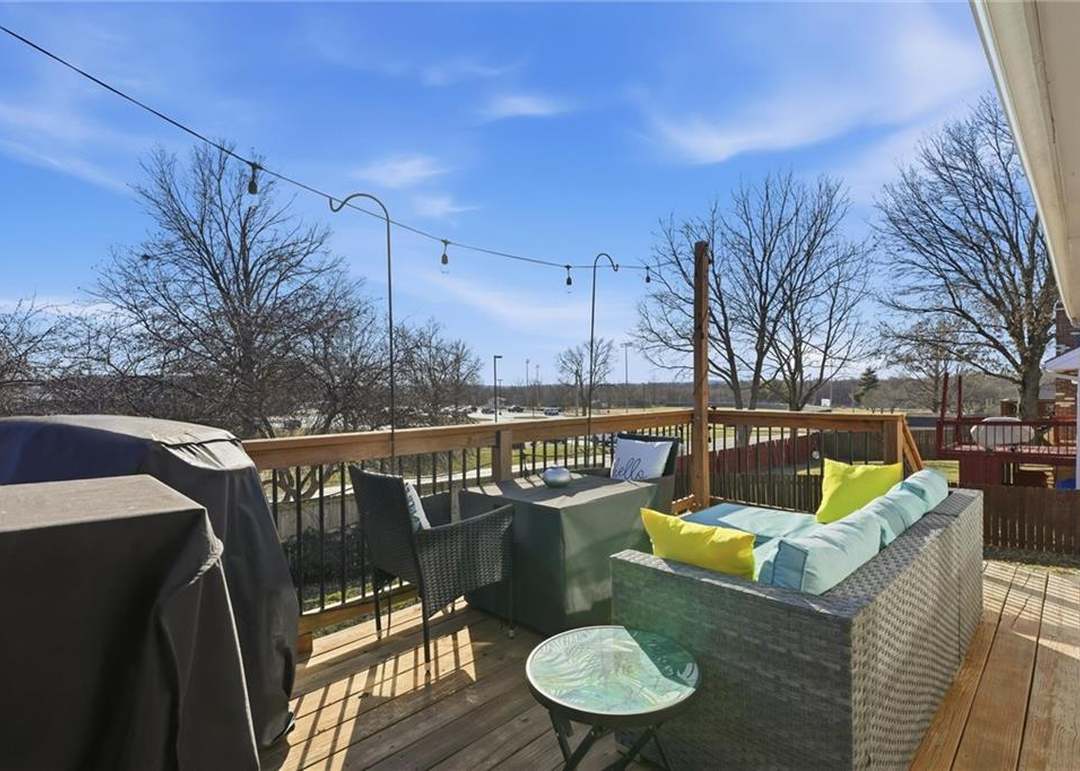 709 Feldspar Street — photo 28