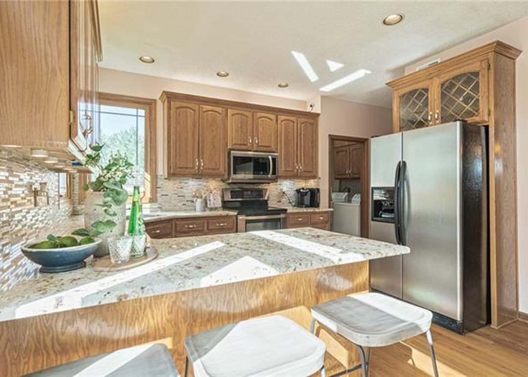 7912 W 140th Street — photo 22