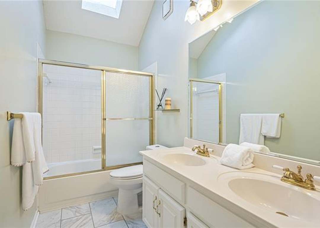 7912 W 140th Street — photo 24