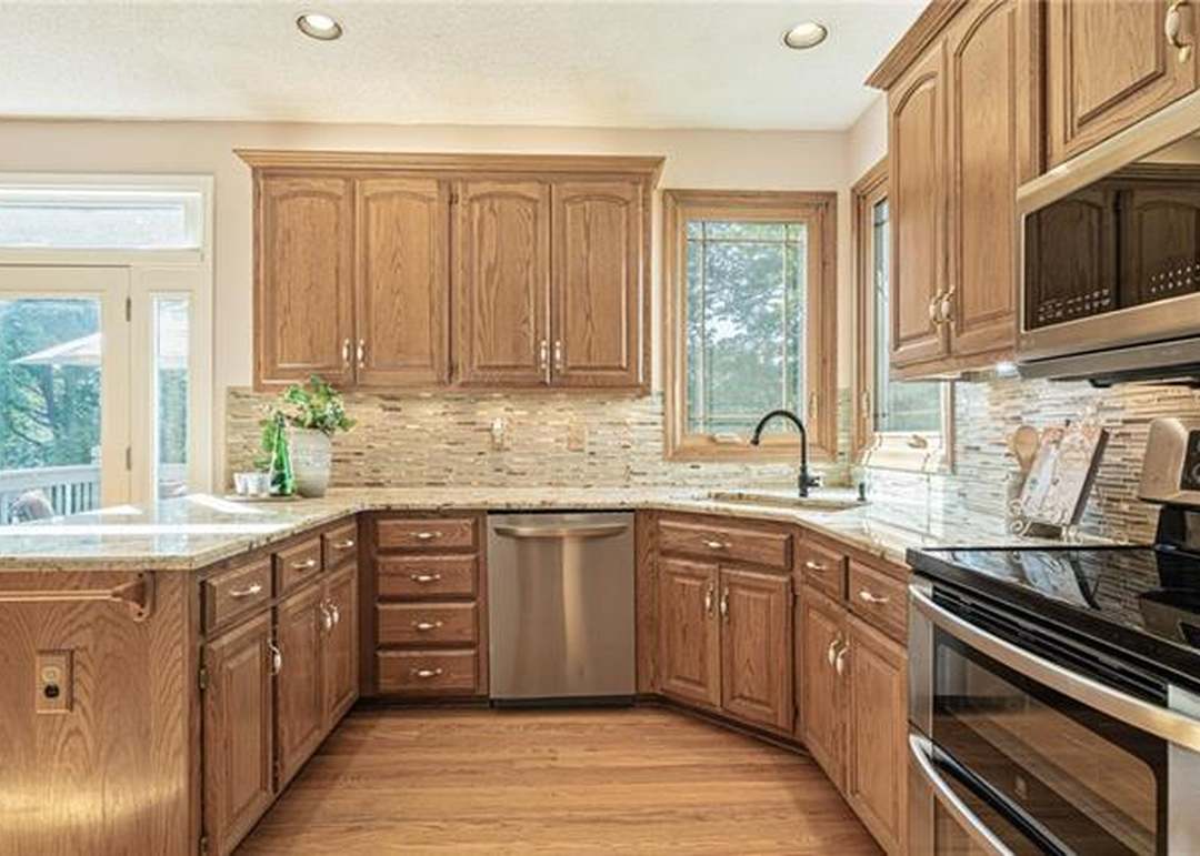7912 W 140th Street — photo 26
