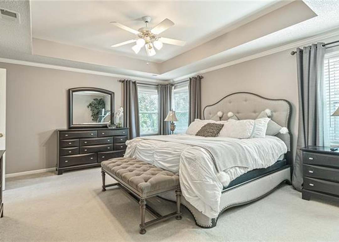 7912 W 140th Street — photo 36