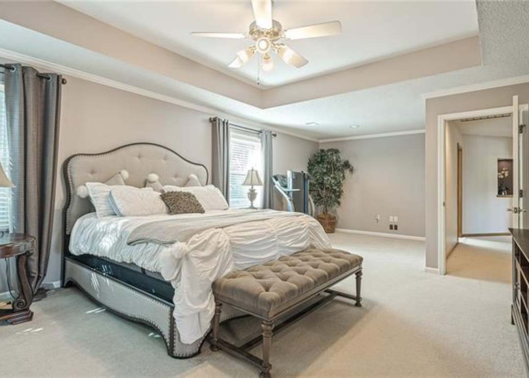 7912 W 140th Street — photo 37