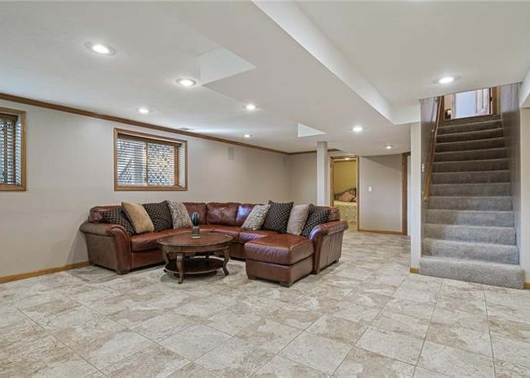 7912 W 140th Street — photo 42