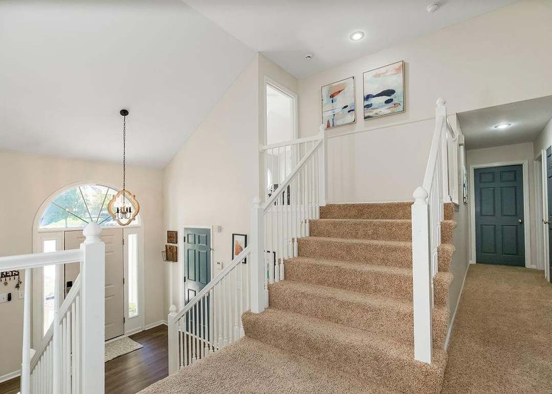5216 Roundtree Street — photo 4
