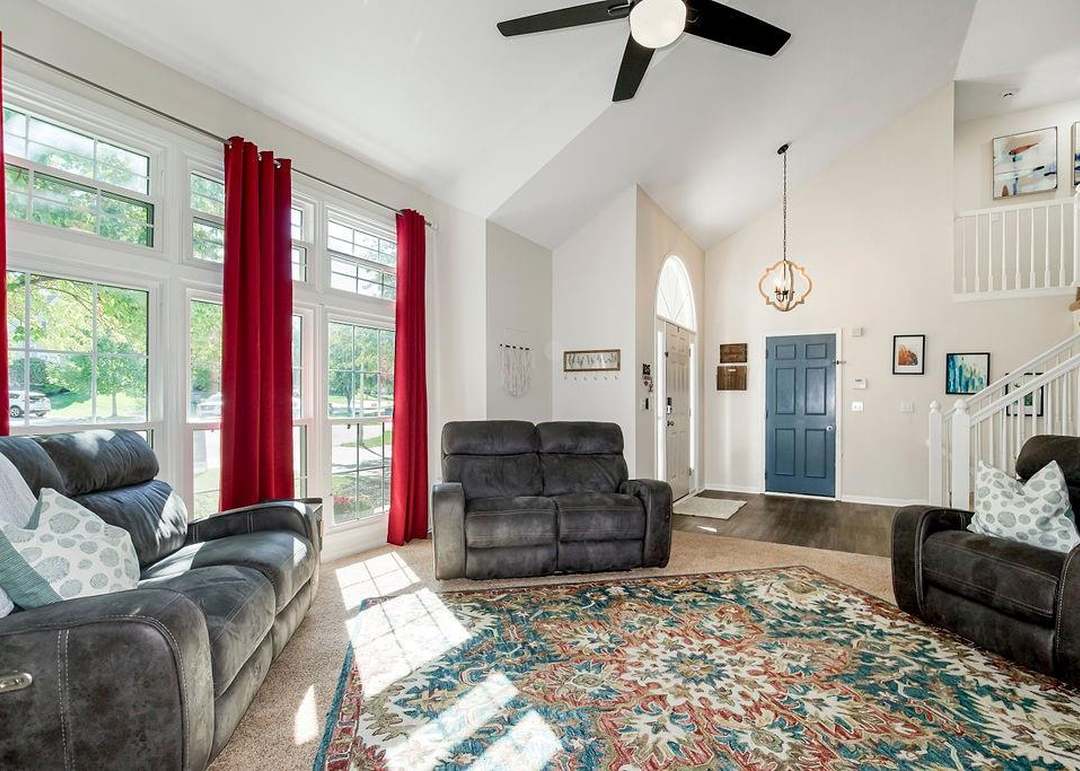 5216 Roundtree Street — photo 6