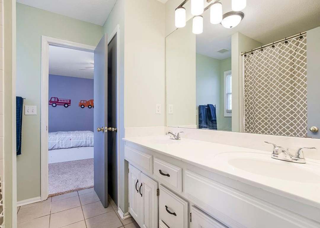5216 Roundtree Street — photo 24