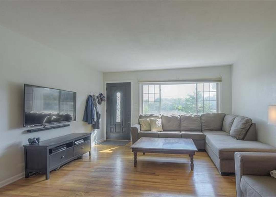 4020 W 63RD Street — photo 12