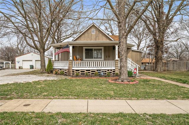 312 E Nichols Street — photo 1