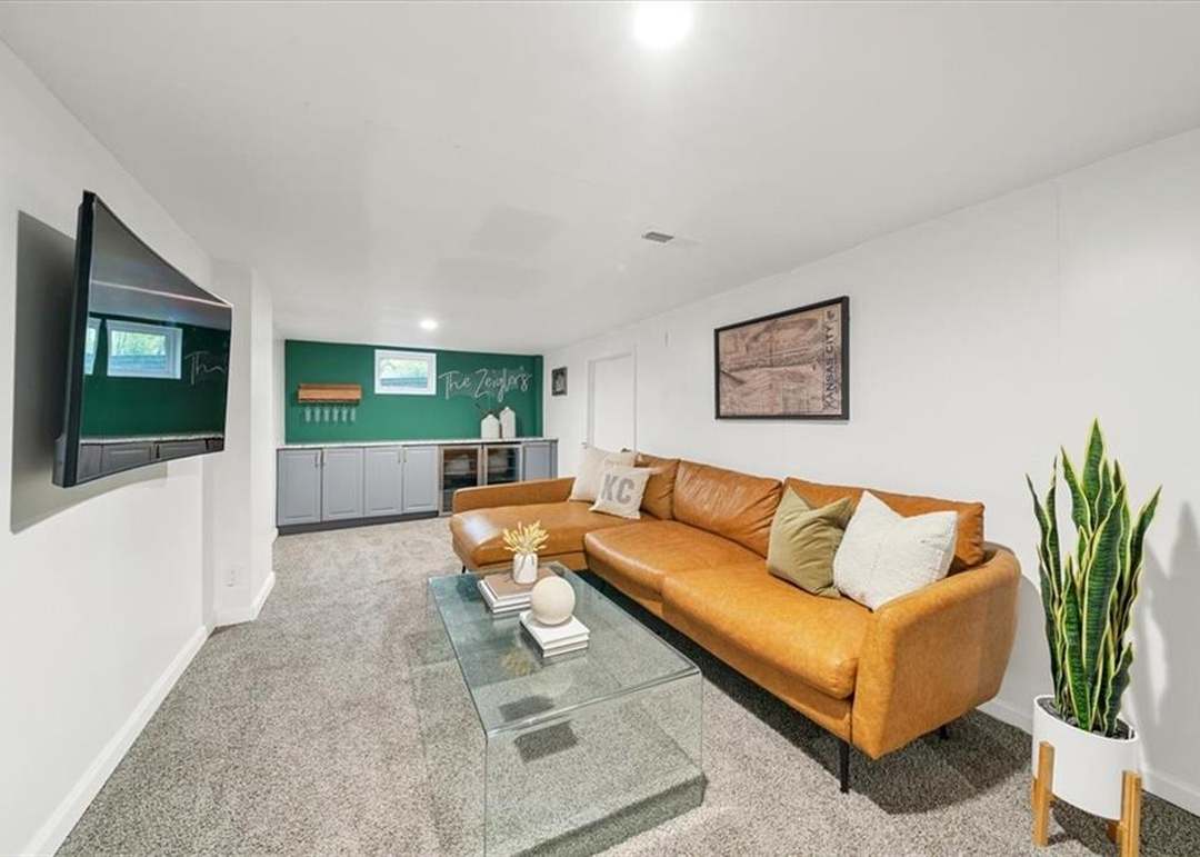 7100 Linden Street — photo 23