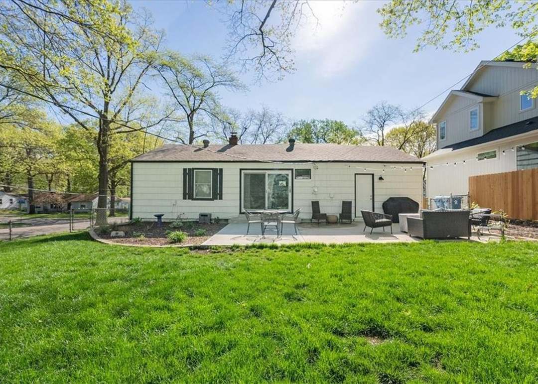 7100 Linden Street — photo 26