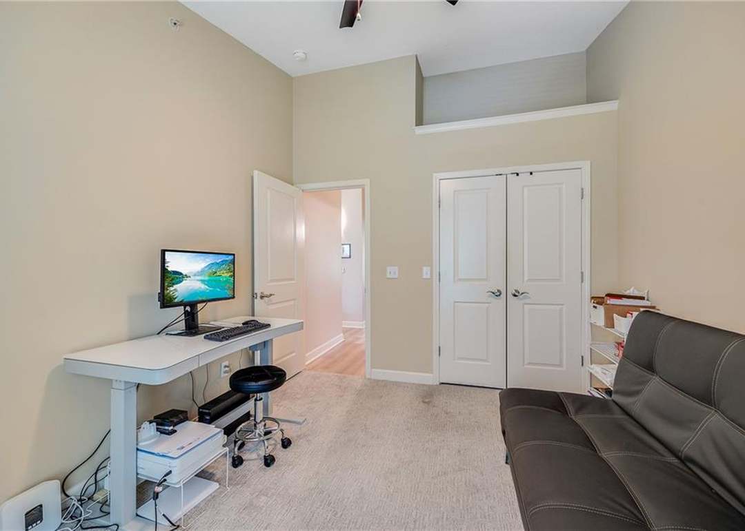 7629 W 78th Street — photo 16