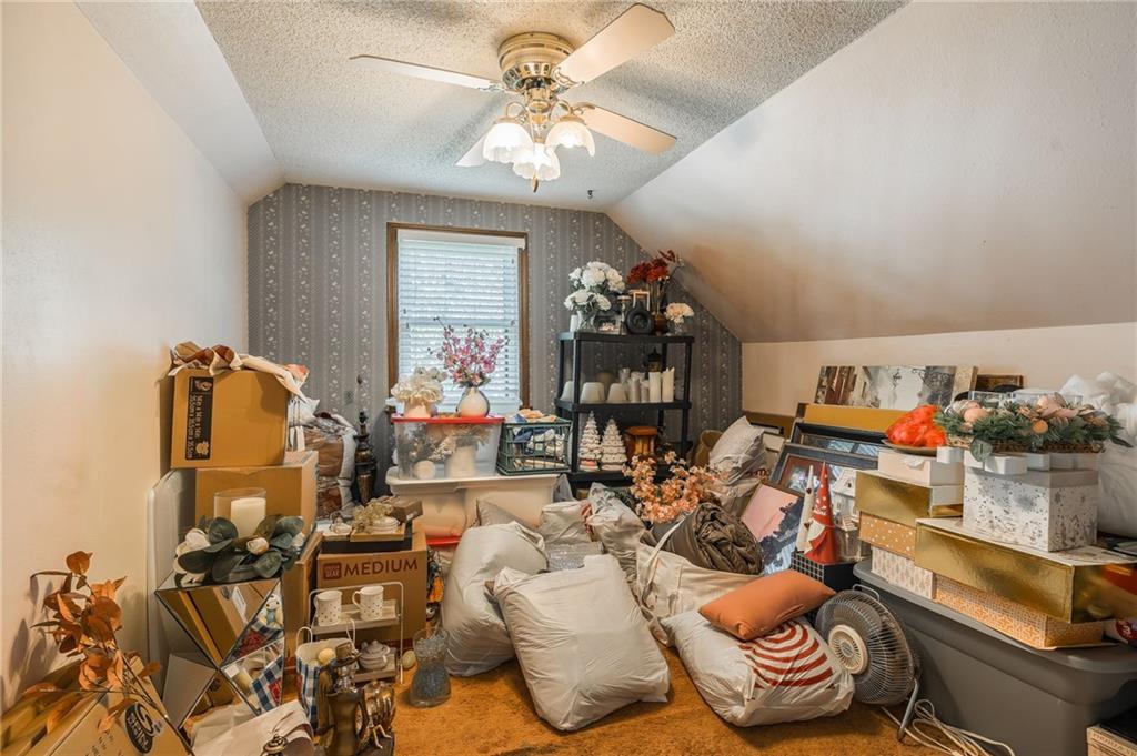 1004 SW Hiawatha Drive — photo 47