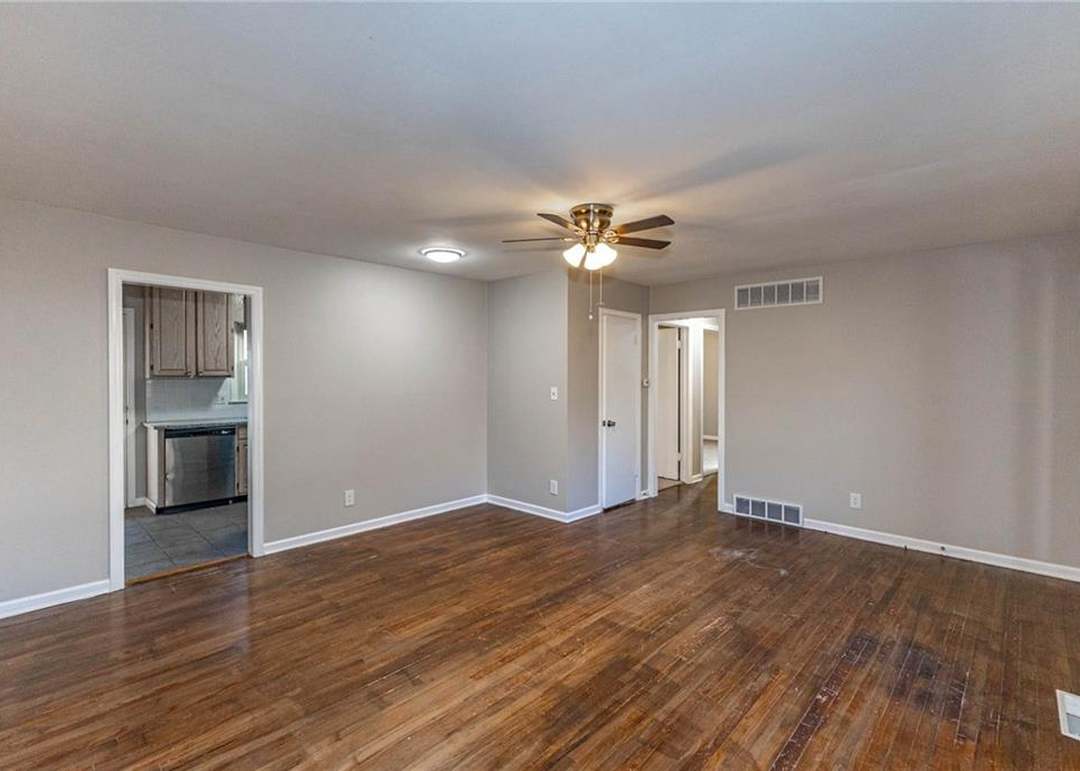 9005 E 74TH Terrace — photo 14