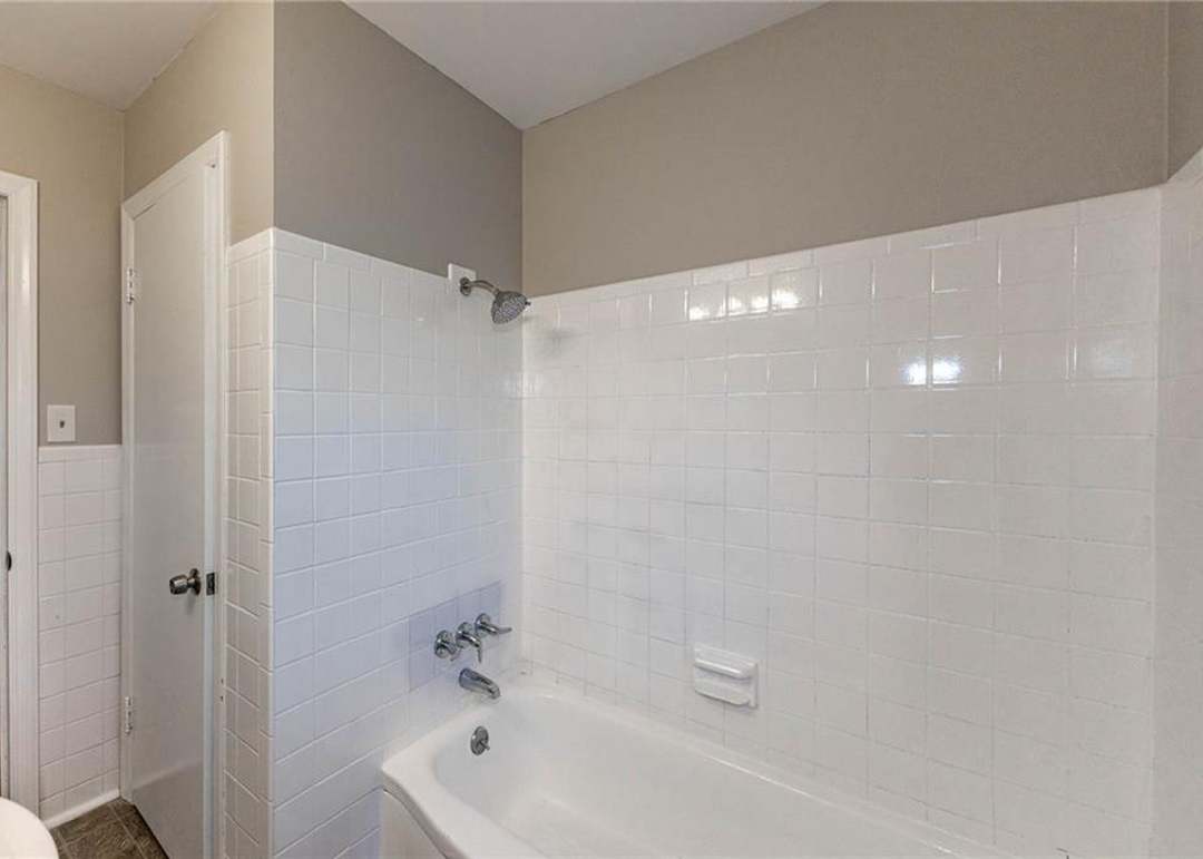 9005 E 74TH Terrace — photo 35
