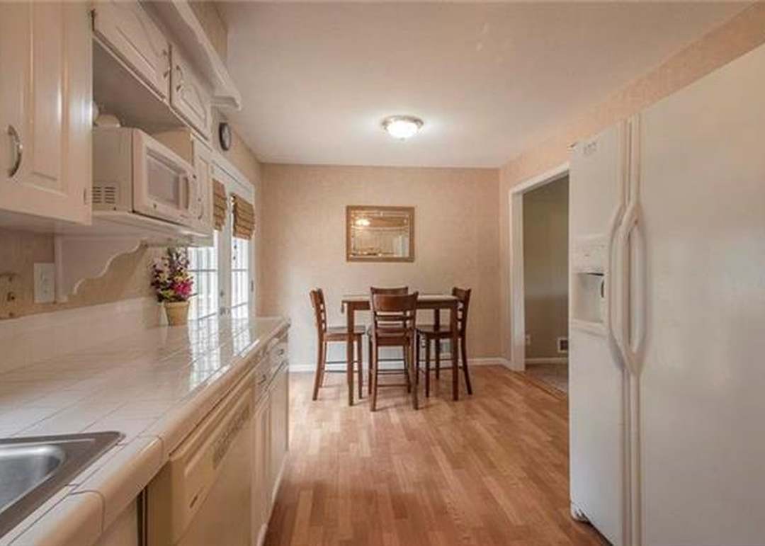 11813 E 56th Street — photo 14