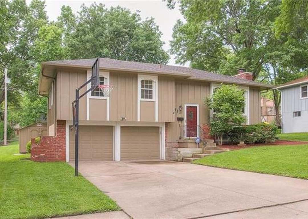 11813 E 56th Street — photo 22
