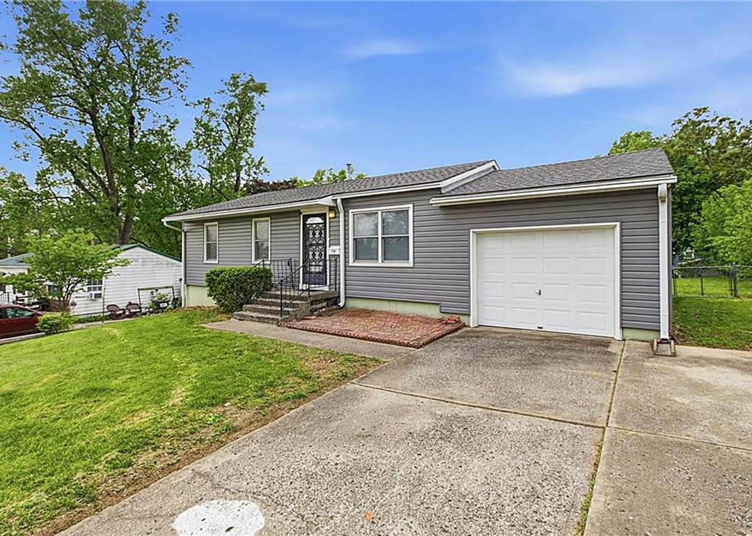 728 N Sunrise Drive — photo 8