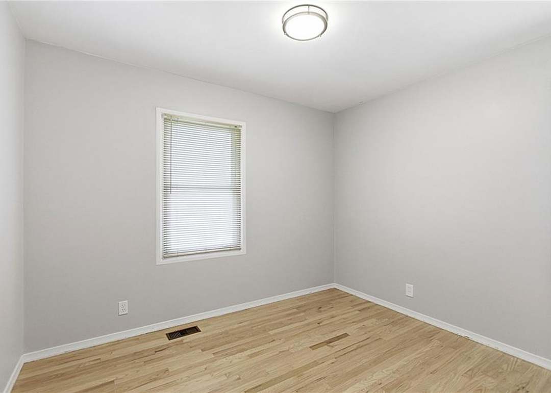 728 N Sunrise Drive — photo 21