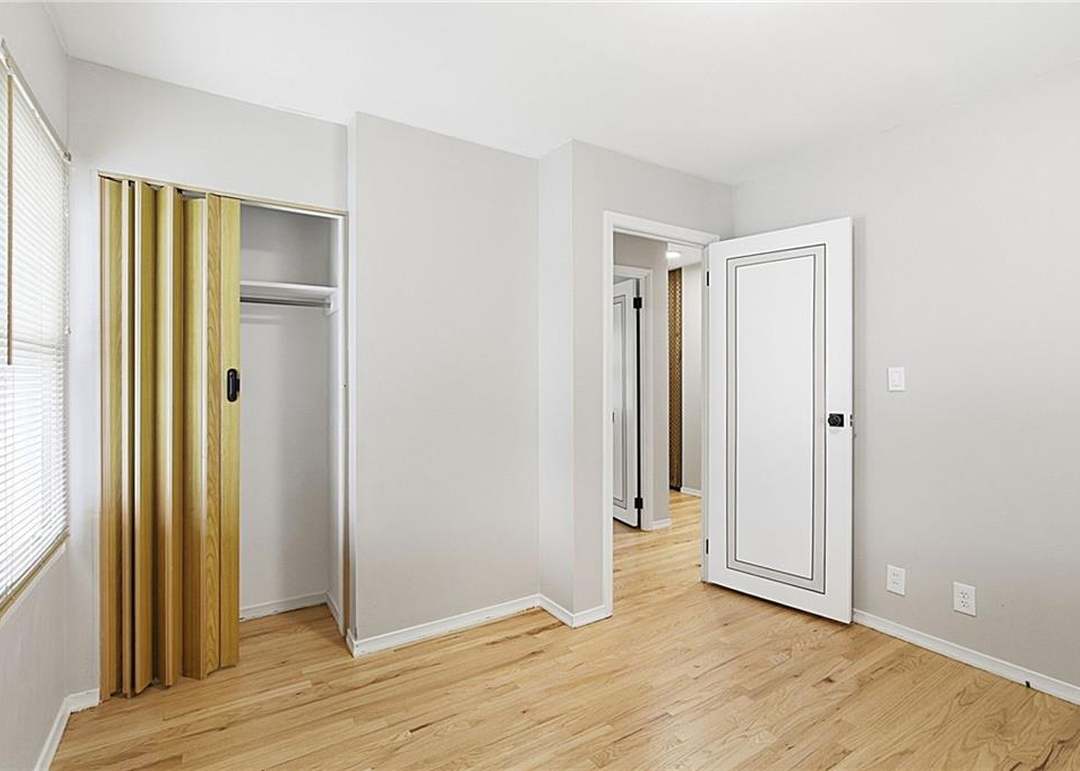 728 N Sunrise Drive — photo 23