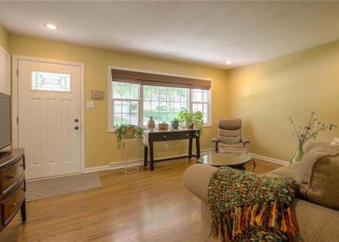 5716 W 81ST Street — photo 11