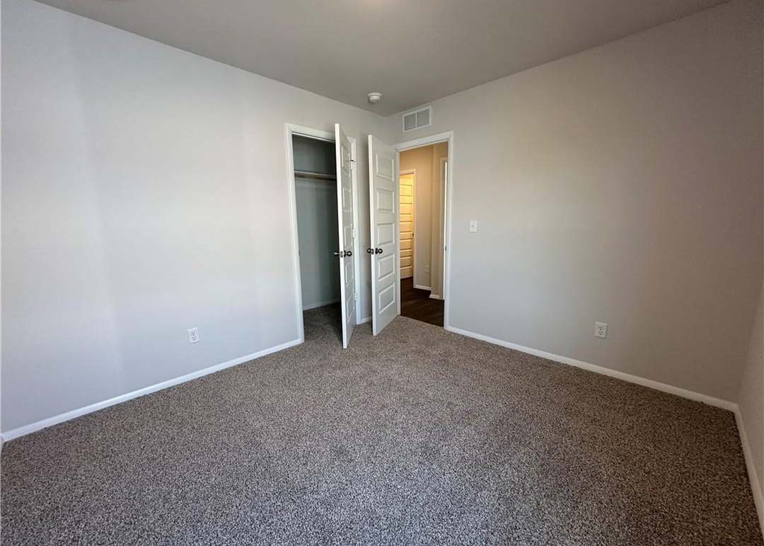 37779 W 207th Terrace — photo 13