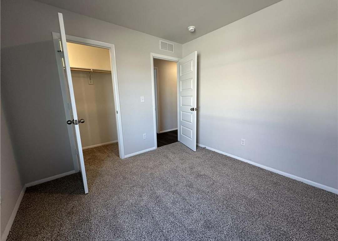 37779 W 207th Terrace — photo 14