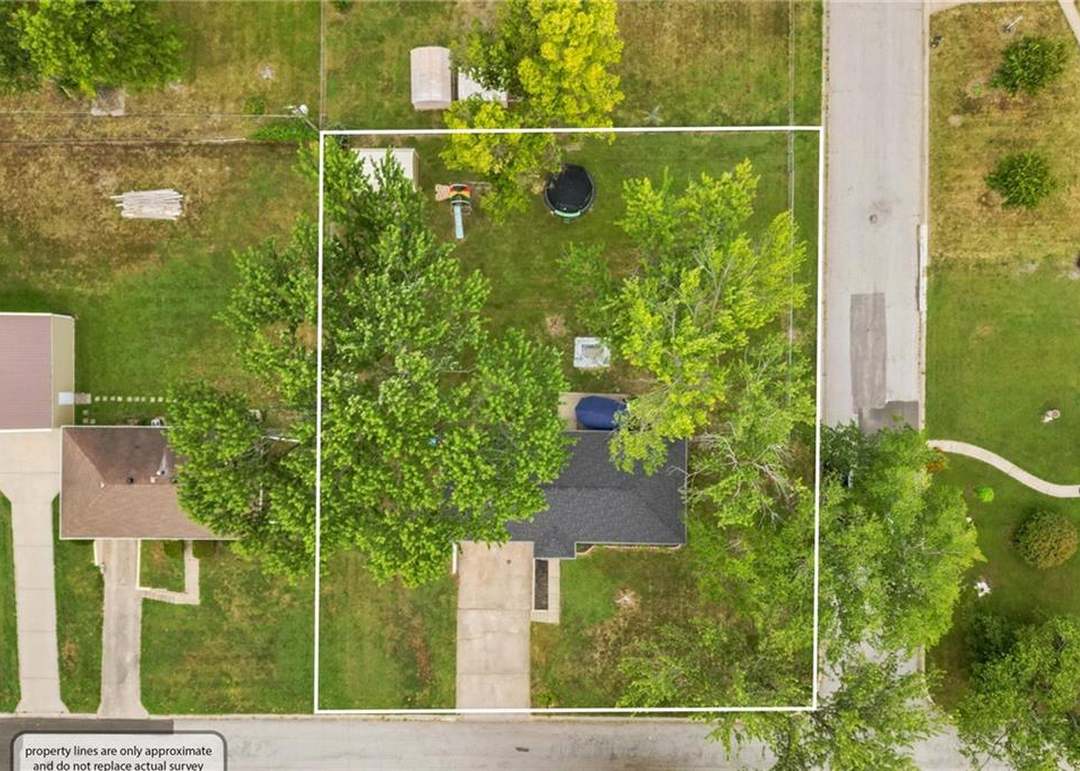 112 Delores Street — photo 11