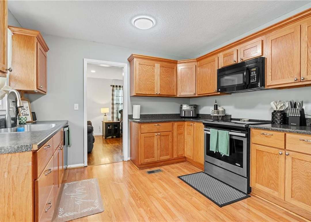 112 Delores Street — photo 15