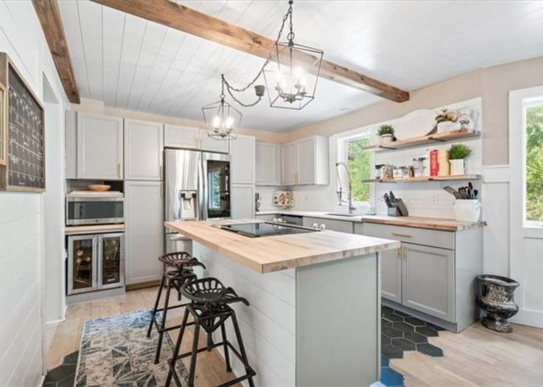 1114 E Sleepy Hollow Drive — photo 19