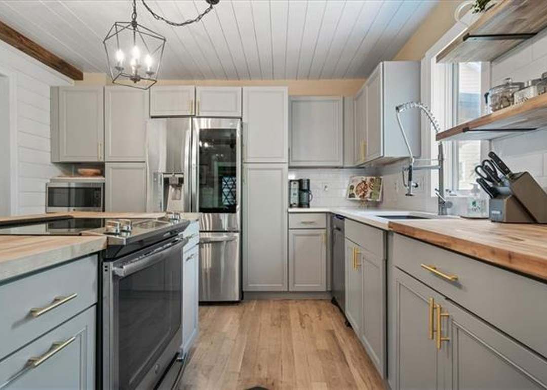 1114 E Sleepy Hollow Drive — photo 22