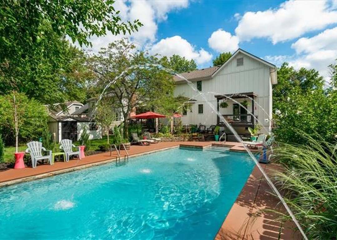 1114 E Sleepy Hollow Drive — photo 53