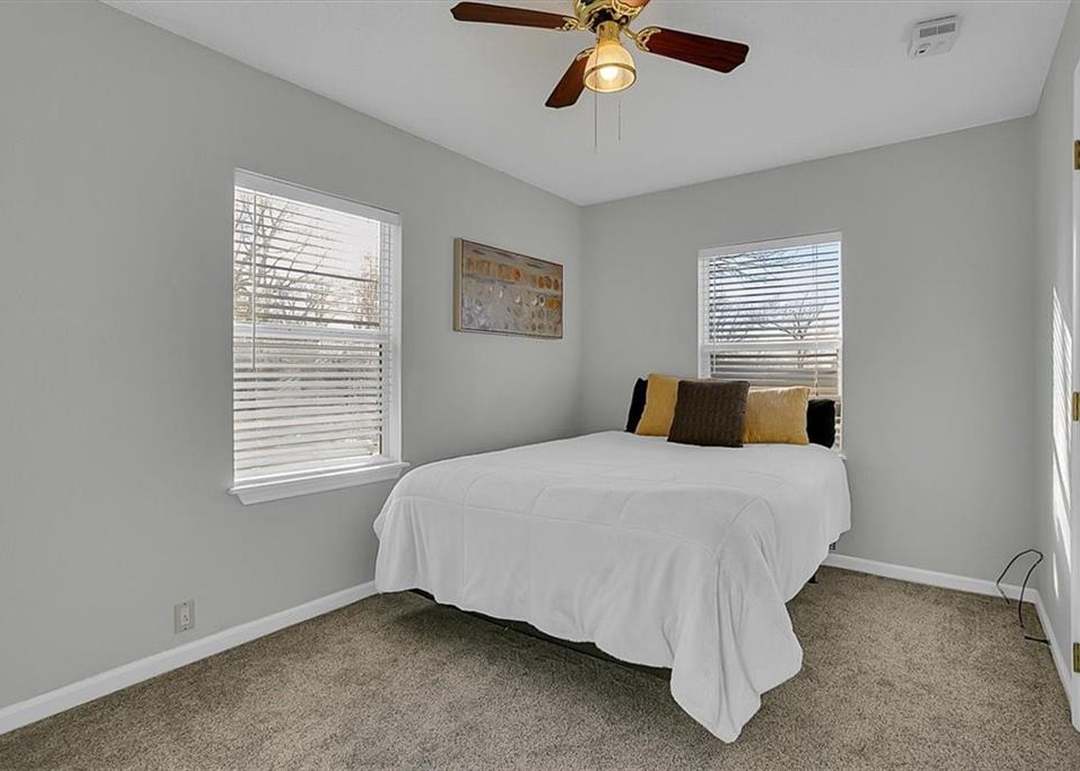 5632 E 102nd Street — photo 7