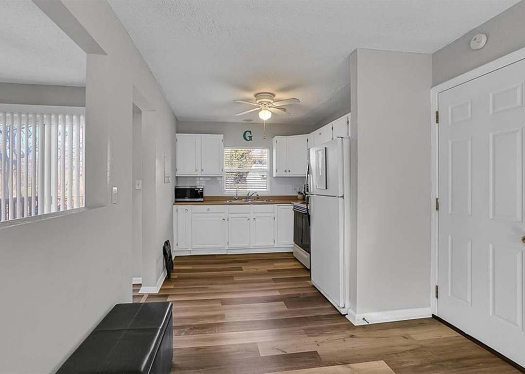 5632 E 102nd Street — photo 10