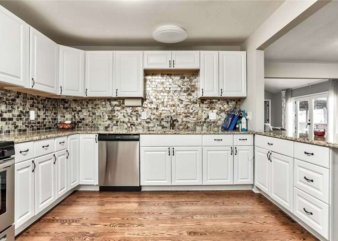 5505 Lamar Street — photo 2