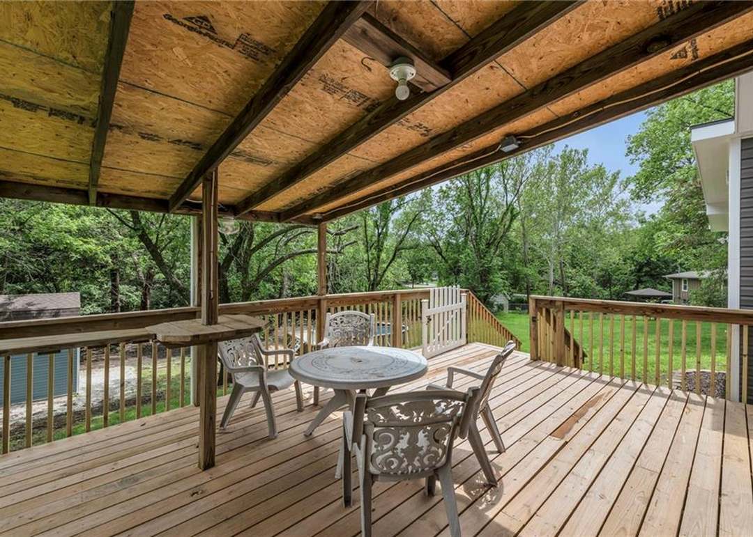 2311 Shawnee Drive — photo 31