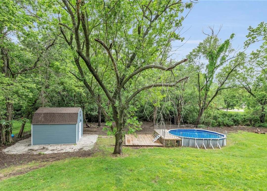 2311 Shawnee Drive — photo 32