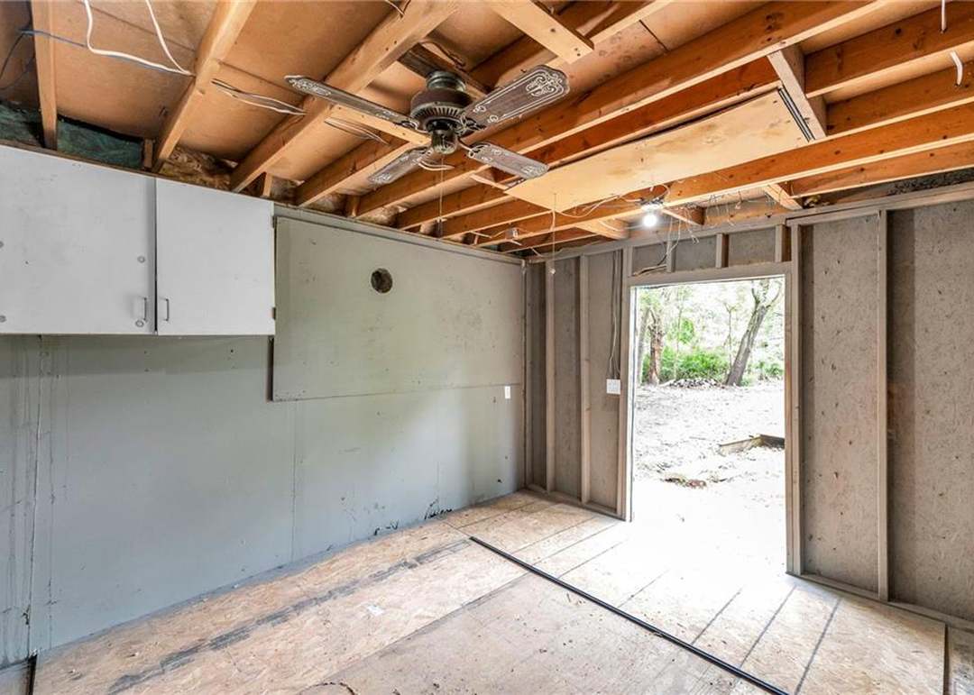 2311 Shawnee Drive — photo 33