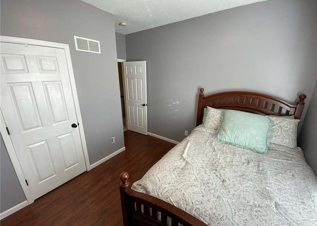 21610 S Madison Street — photo 7