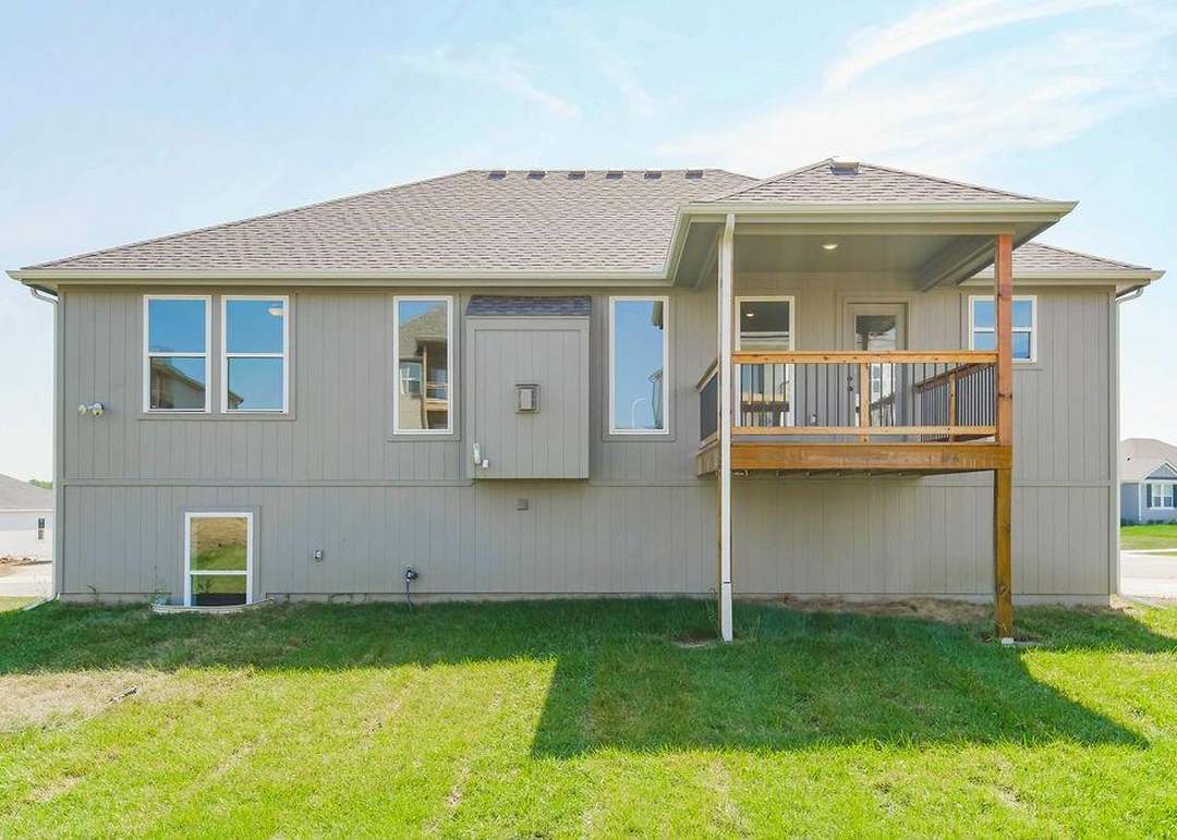 11802 N Manning Avenue — photo 32