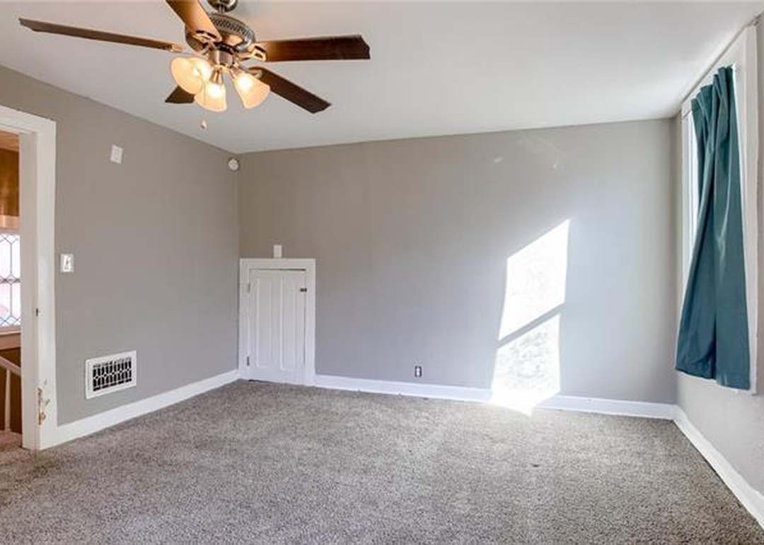 1021 S 2nd Street — photo 28