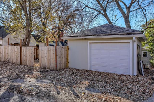 1021 S 2nd Street — photo 35
