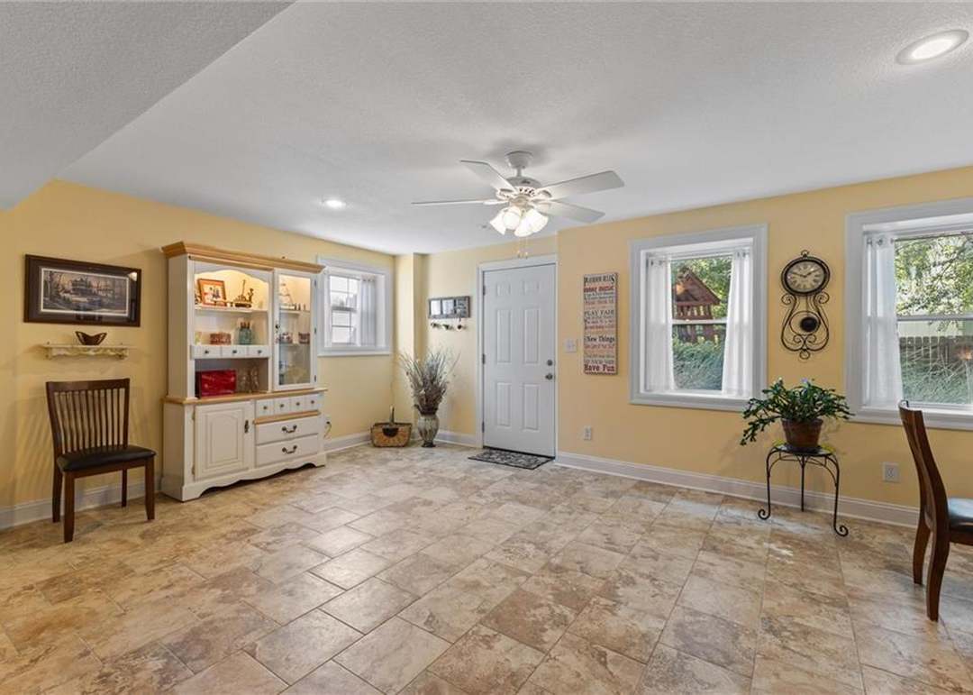 4120 SW FLINTROCK Drive — photo 32