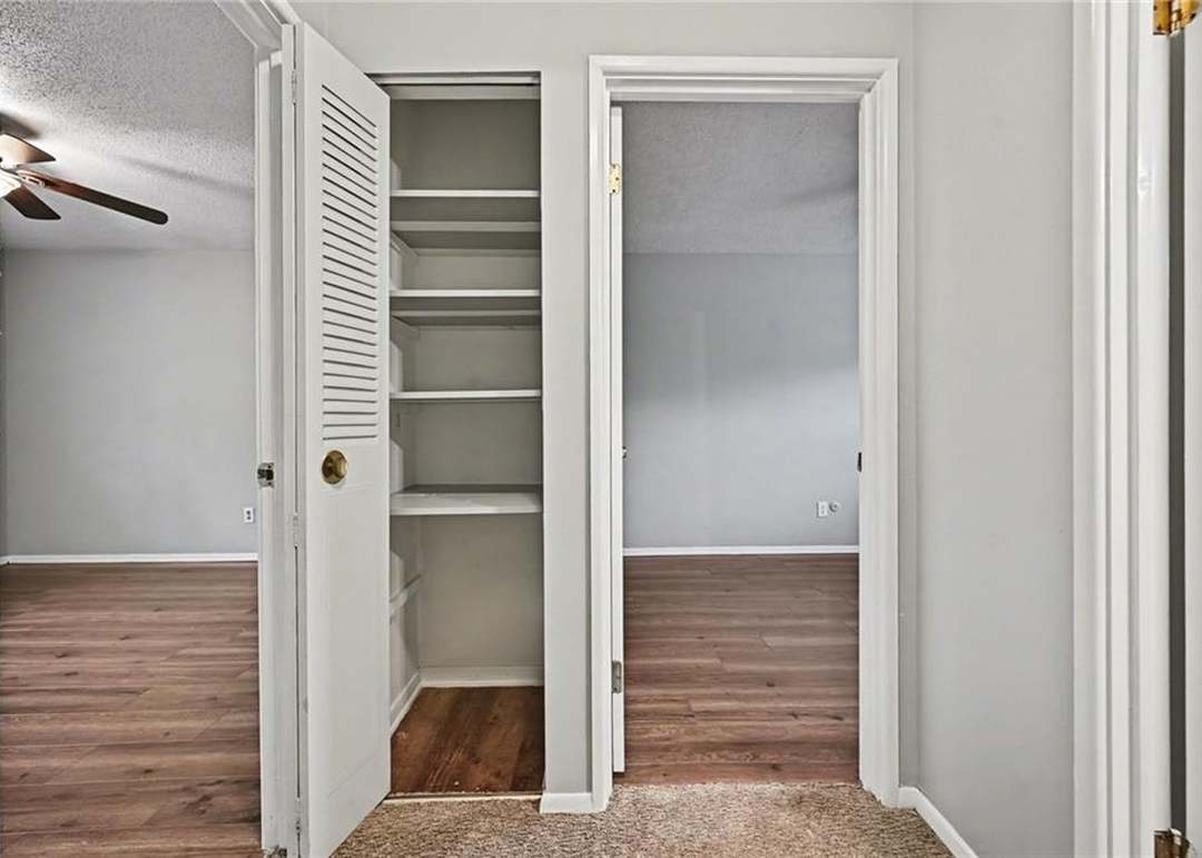 8011 E 88th Street — photo 14