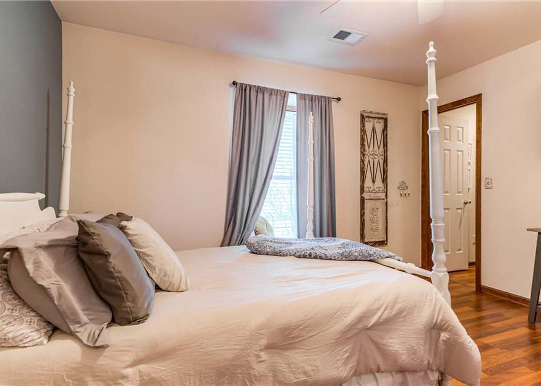 1205 E 203rd Street — photo 41