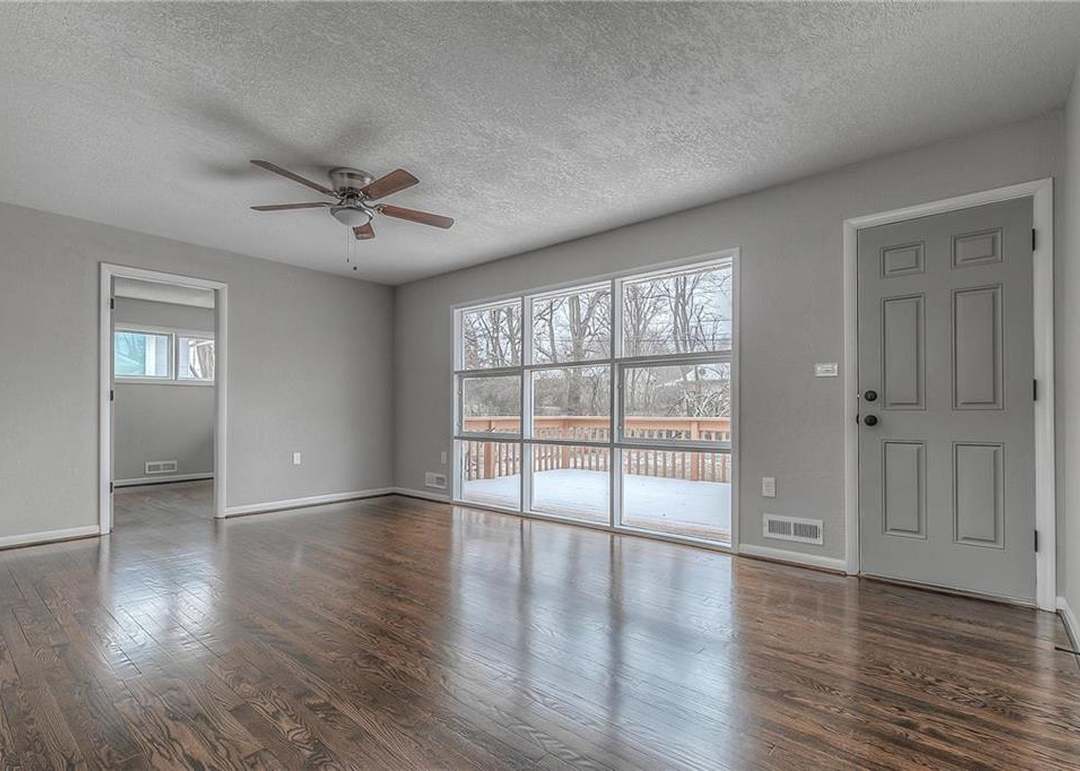 7307 E 108th Terrace — photo 13